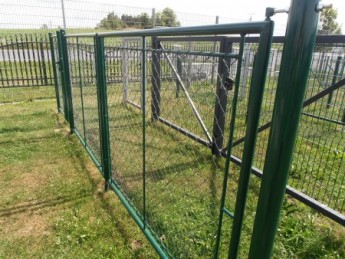 Zahradní brána dvoukřídlá - šířka 4000 mm, PVC, system FAB